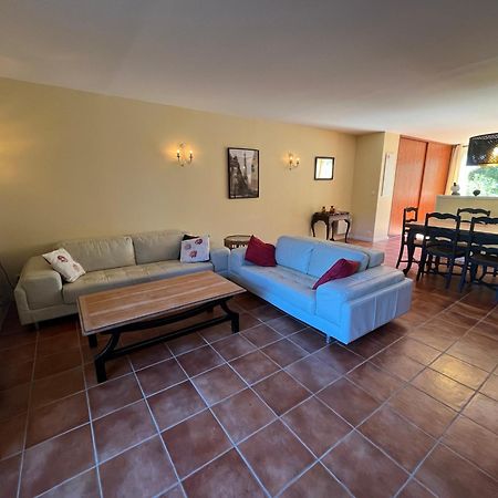 Gites Le Mathelin Lamothe-Montravel エクステリア 写真