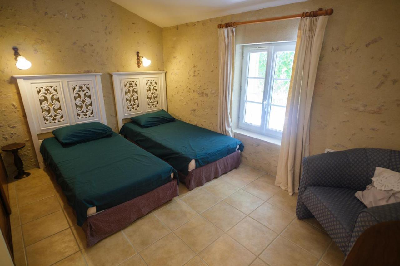 Gites Le Mathelin Lamothe-Montravel エクステリア 写真